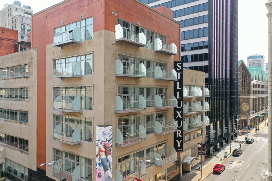 Primary Photo Of 511 Olive St, Saint Louis Multifamily For Sale