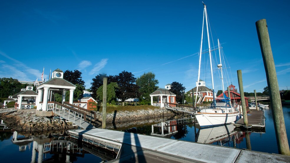 More Photos Of 1 American Wharf, Norwich Marina For Sale
