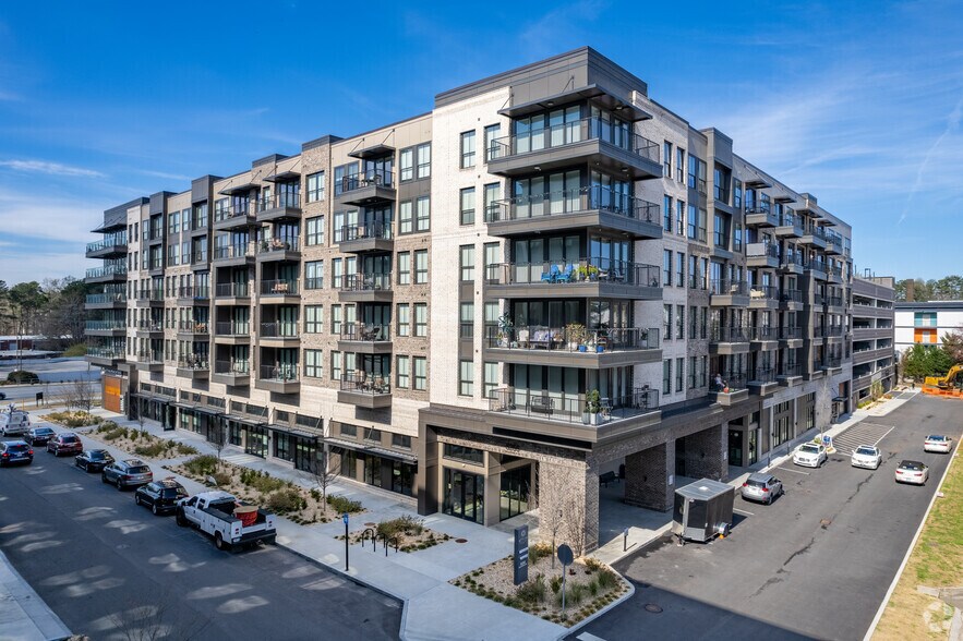 More Photos Of 5255 Peachtree Blvd, Chamblee Apartments For Lease