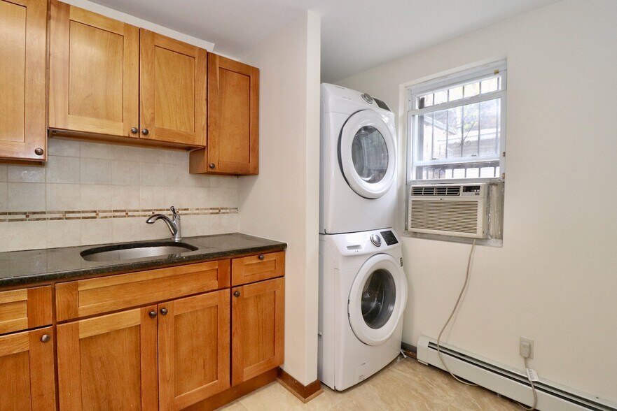 More Photos Of 318 5th St, Jersey City Apartments For Sale
