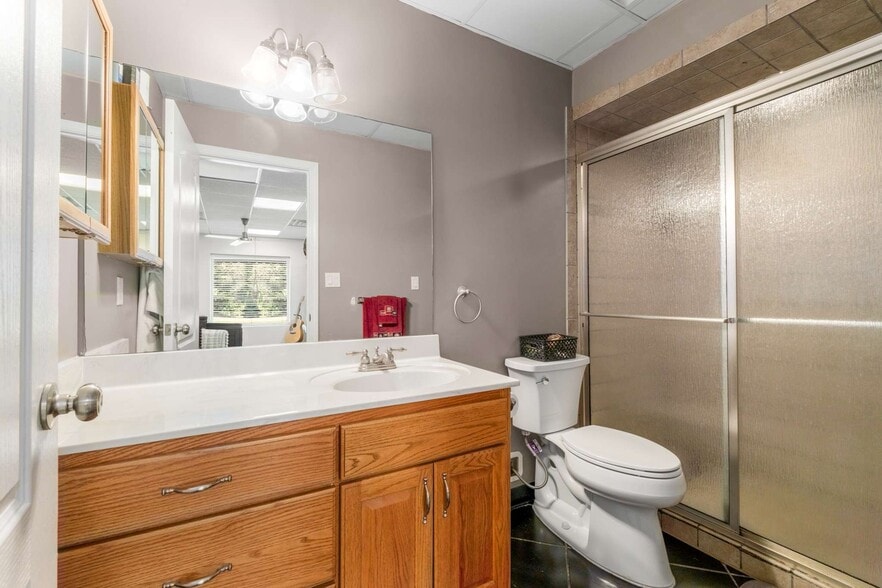 More Photos Of 456 Lakewood Park Rd, Beechgrove General Retail For Sale