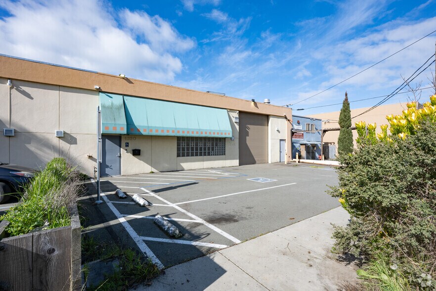 Primary Photo Of 1320-1326 9th St, Berkeley Warehouse For Sale