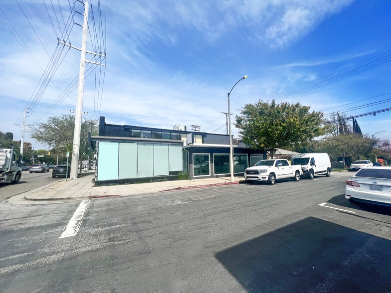 More Photos Of 2320 S Robertson Blvd, Los Angeles Medical For Lease