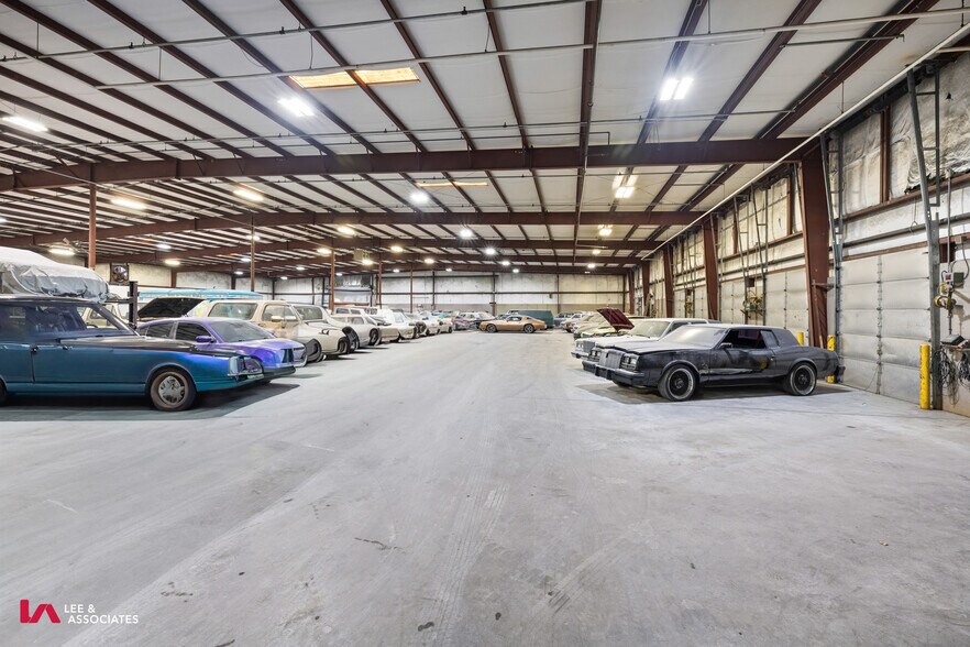 More Photos Of 4151 Industrial Park Dr, Norcross Warehouse For Lease