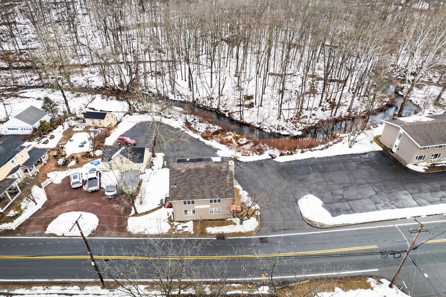 More Photos Of 328 Green Pond Rd, Hibernia Office Residential For Lease