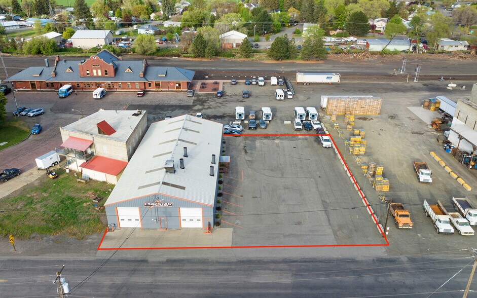 More Photos Of 303 N Wenas St, Ellensburg Service For Lease