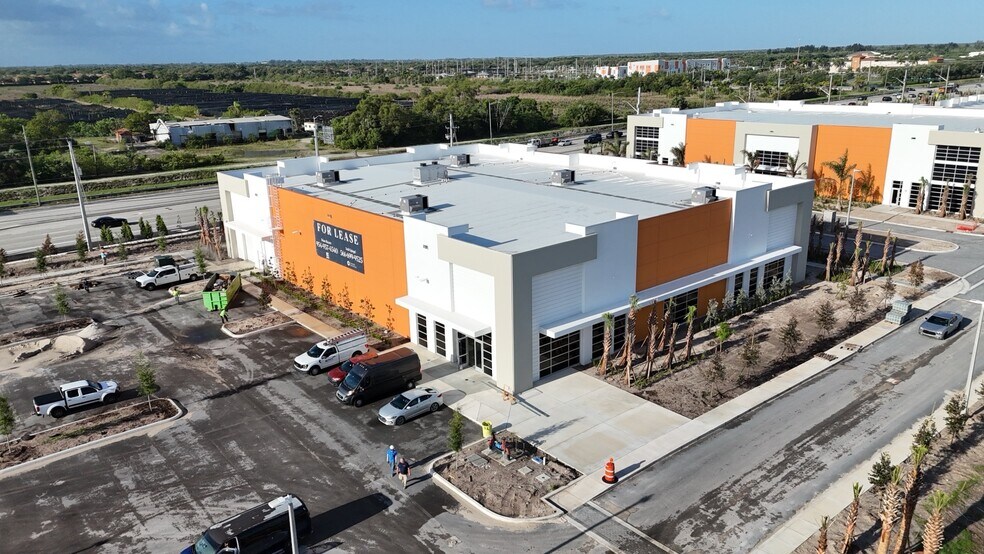 More Photos Of 8289 Boynton Beach Blvd, Boynton Beach Unknown For Lease