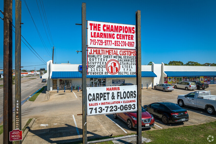 More Photos Of 12515-12520 Fondren Rd, Houston Unknown For Lease