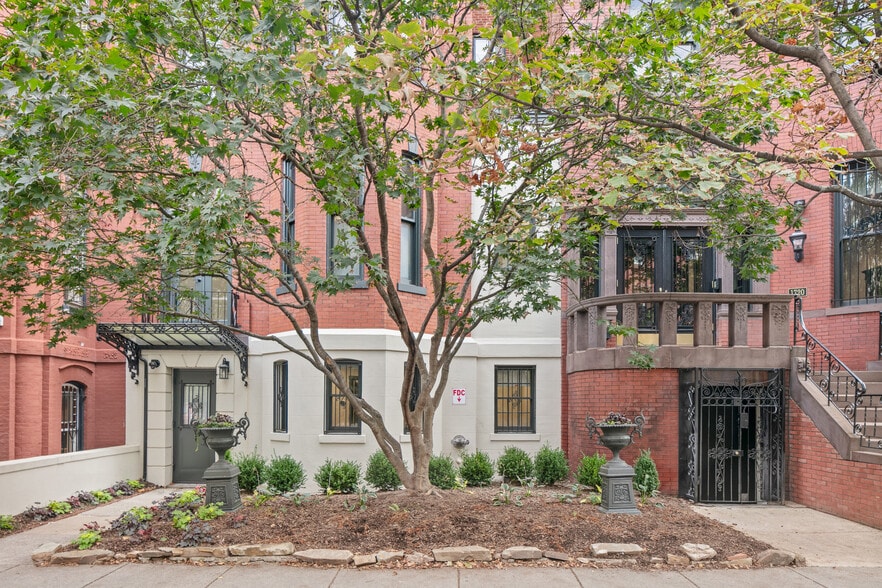 More Photos Of 1718-1720 N St NW, Washington Office For Sale