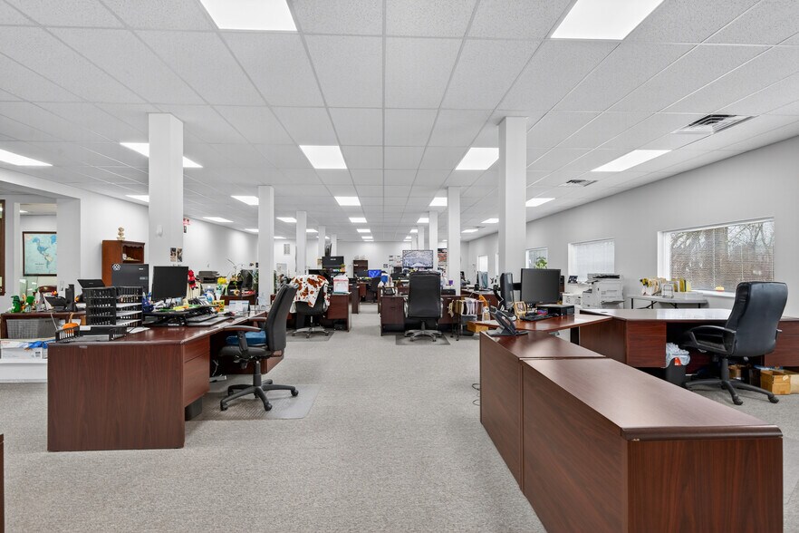 More Photos Of 173 County 526 rd, Allentown Office For Sale