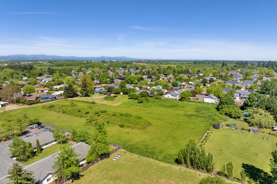 More Photos Of 1133 Irvington Dr, Eugene Land For Sale