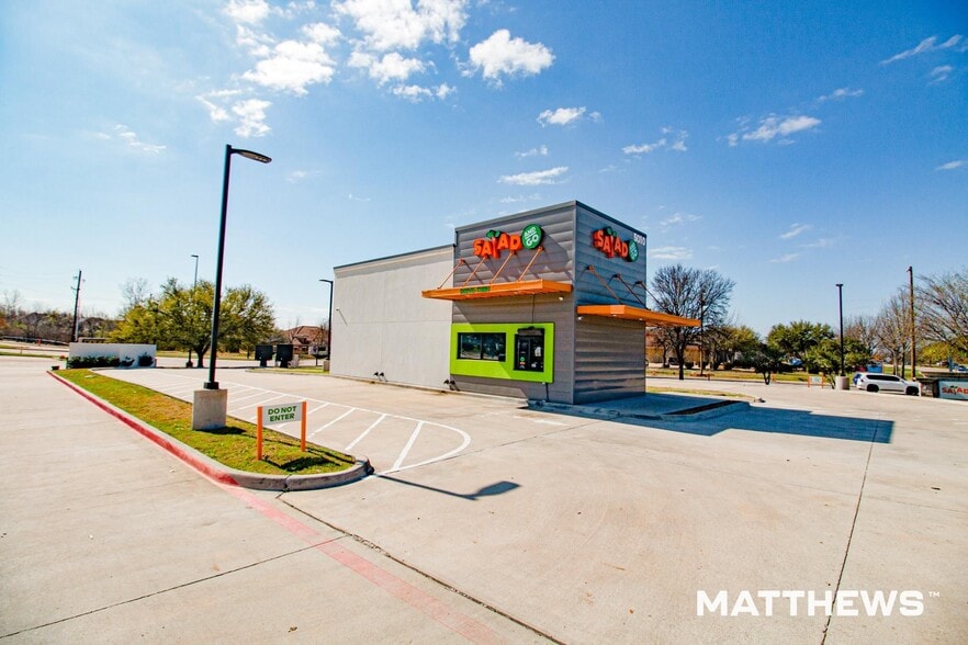 Primary Photo Of 5010 Highway 78, Sachse General Retail For Sale