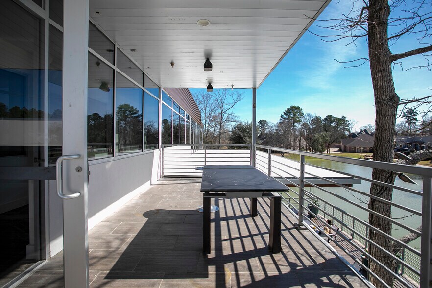 More Photos Of 7212 Old Jacksonville Hwy, Tyler Restaurant For Lease