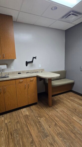 More Photos Of 17002 E Mainstreet, Parker Unknown For Lease