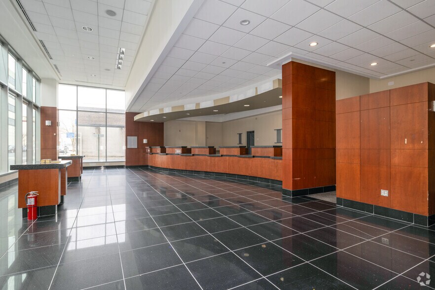 More Photos Of 835 W Hamilton St, Allentown Apartments For Lease