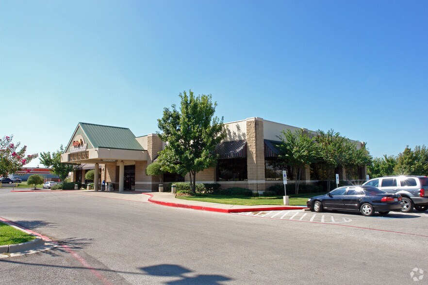 Primary Photo Of 2800 8th Ave, Fort Worth General Retail For Lease