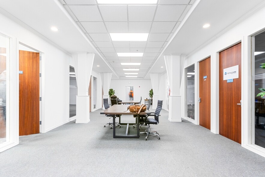 More Photos Of 35 Obrien St, Kearny Manufacturing For Lease