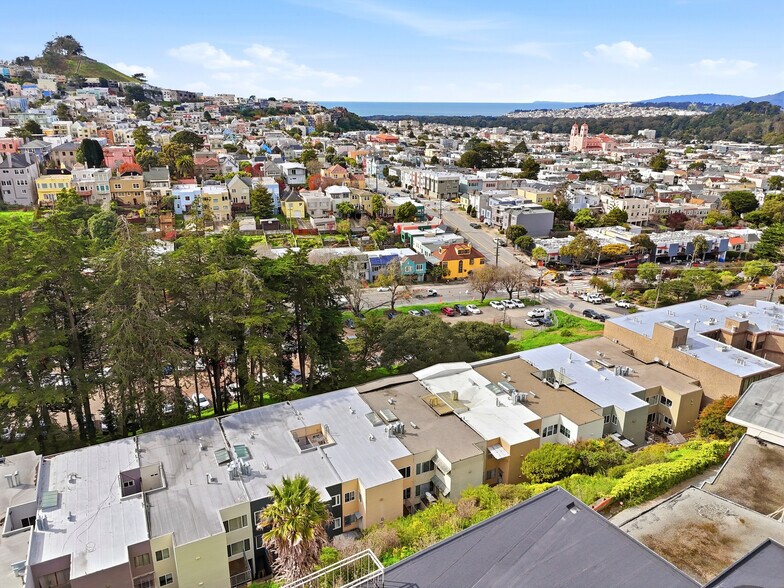 More Photos Of 132 Locksley Ave, San Francisco Multifamily For Sale
