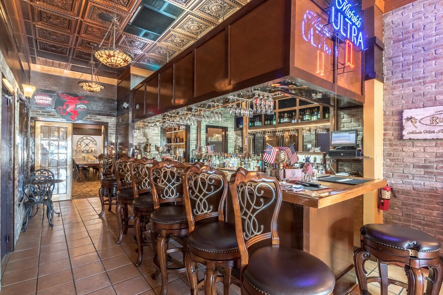 More Photos Of 400 E Nelson Ave, Defuniak Springs Hotel For Sale