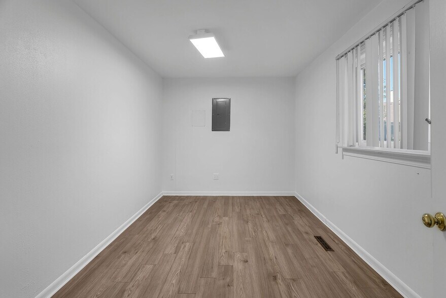 More Photos Of 34845 23 Mile Rd, Chesterfield Office For Sale