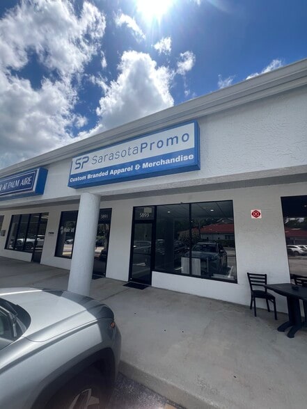 More Photos Of 5881-5897 Whitfield Ave, Sarasota General Retail For Lease