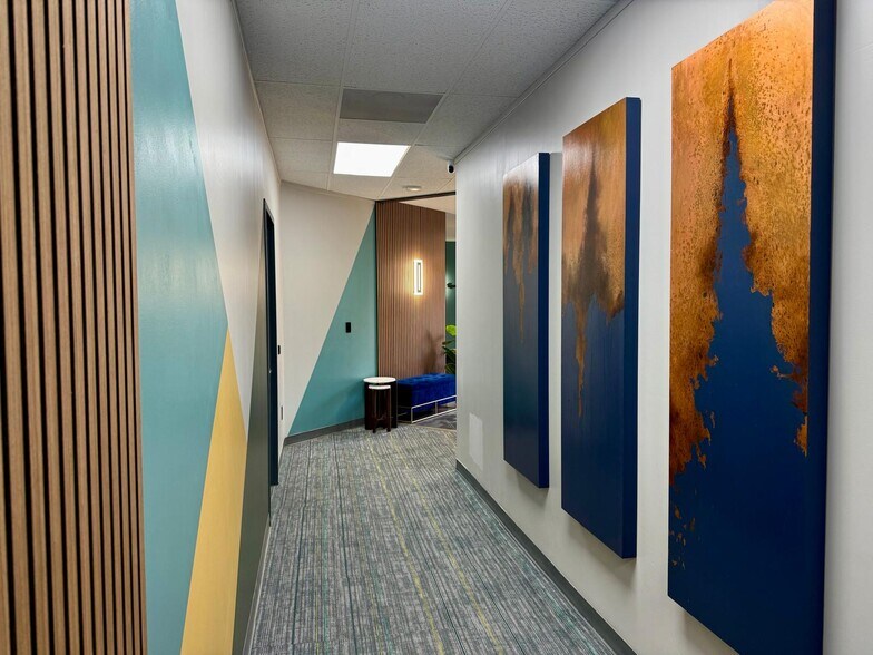 More Photos Of 1420 River Park Dr, Sacramento Office For Sale