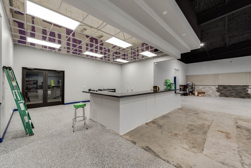 More Photos Of 2400 Steven Rd, Odessa Warehouse For Sale