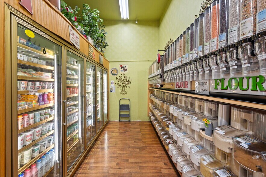 More Photos Of 12249 San Pablo Ave, Richmond Storefront For Sale