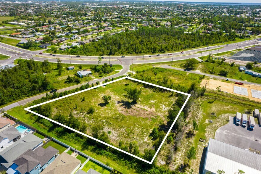 More Photos Of 3716 Airport Rd, Panama City Land For Sale