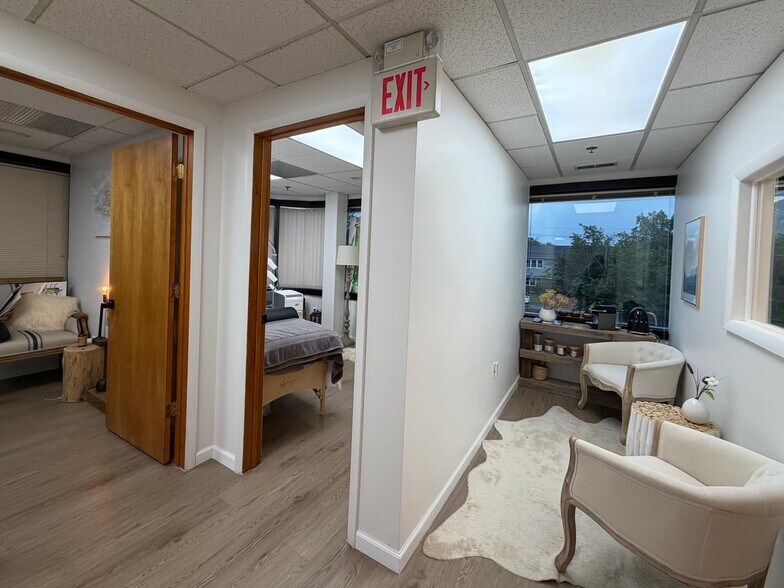 More Photos Of 37 Congers Rd, New City Office For Lease