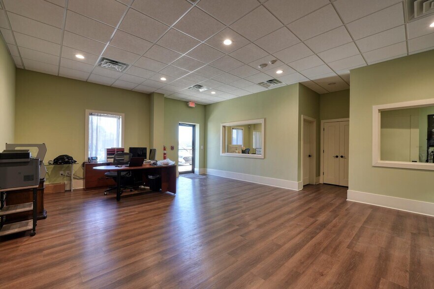 More Photos Of 3663 Southland Dr, Flowery Branch Warehouse For Sale