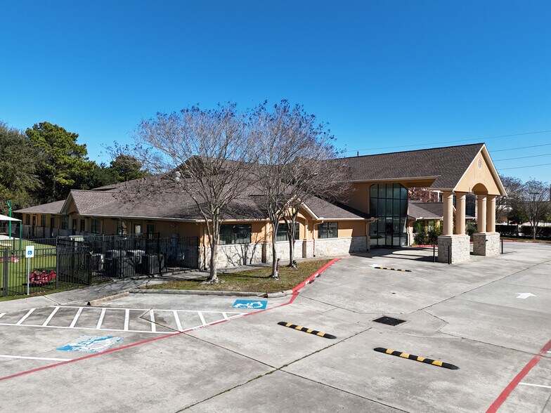 More Photos Of 8221 N Sam Houston Pky E, Humble General Retail For Sale