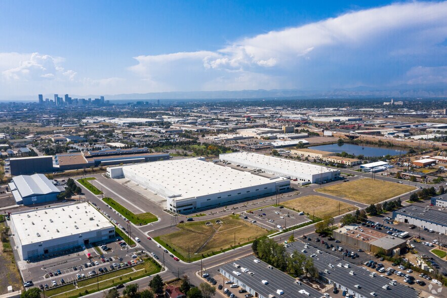 More Photos Of 6050 Washington St, Denver Warehouse For Lease