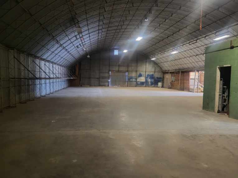 More Photos Of 202 E Charles Ave, Pauls Valley Warehouse For Lease