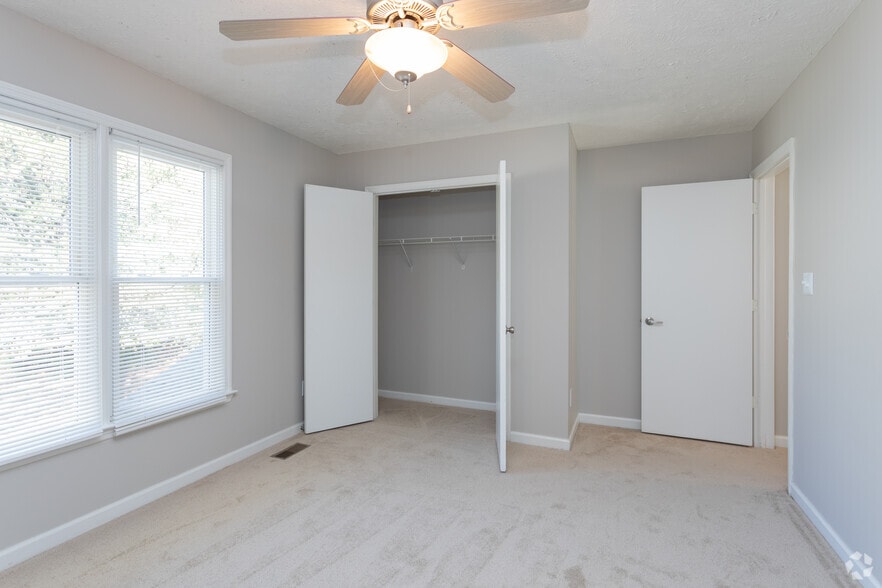 More Photos Of 5217-5336 Tern Pl, Fayetteville Apartments For Sale