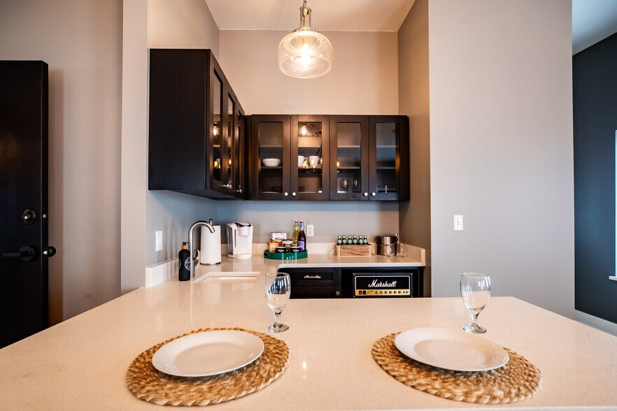 More Photos Of 315 S Trenton Ave, Tulsa Office For Lease