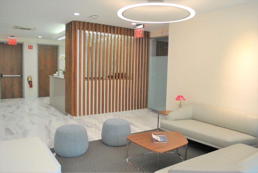 More Photos Of 100 Putnam Grn, Greenwich Office For Sale