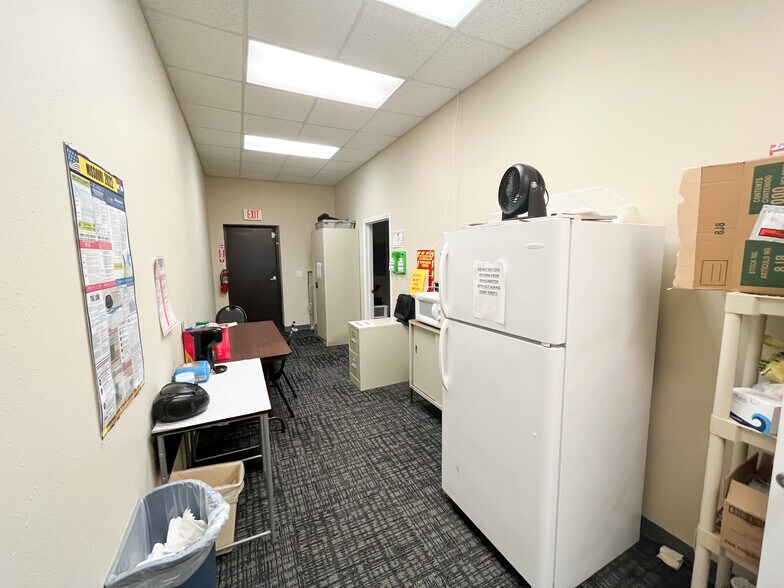 More Photos Of 1591 N Highway 63, Houston General Retail For Sale