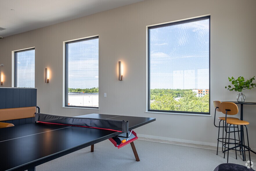 More Photos Of 39 Trotter Rd, Weymouth Apartments For Lease