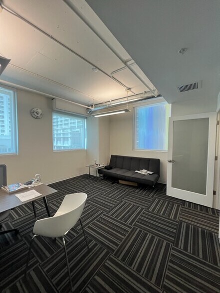 More Photos Of 40 SW 13th St, Miami Office Residential For Lease