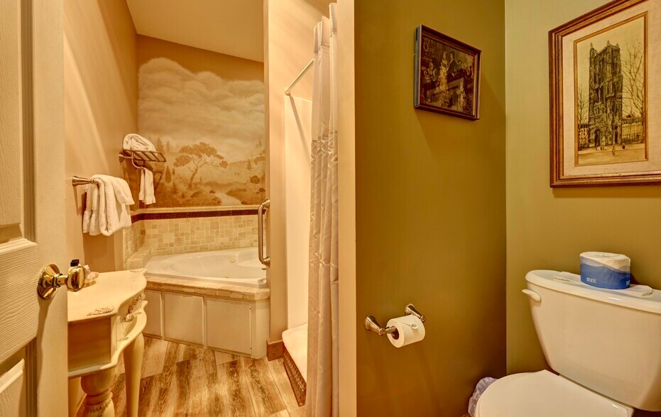 More Photos Of 6838 County Road 203, Millersburg Hospitality For Sale