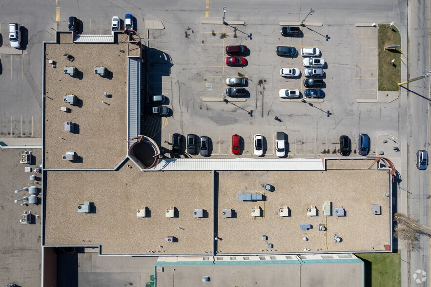 More Photos Of 6130 1A St SW, Calgary Unknown For Lease