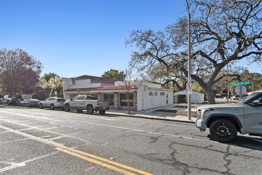 More Photos Of 2974 E Thousand Oaks Blvd, Thousand Oaks Storefront For Lease