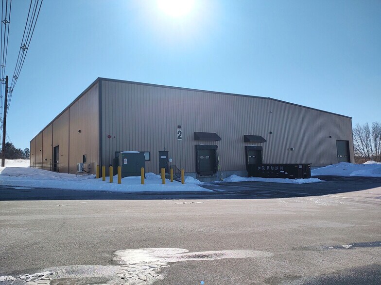 Primary Photo Of 207 Tracy Rd, Killingly Manufacturing For Lease