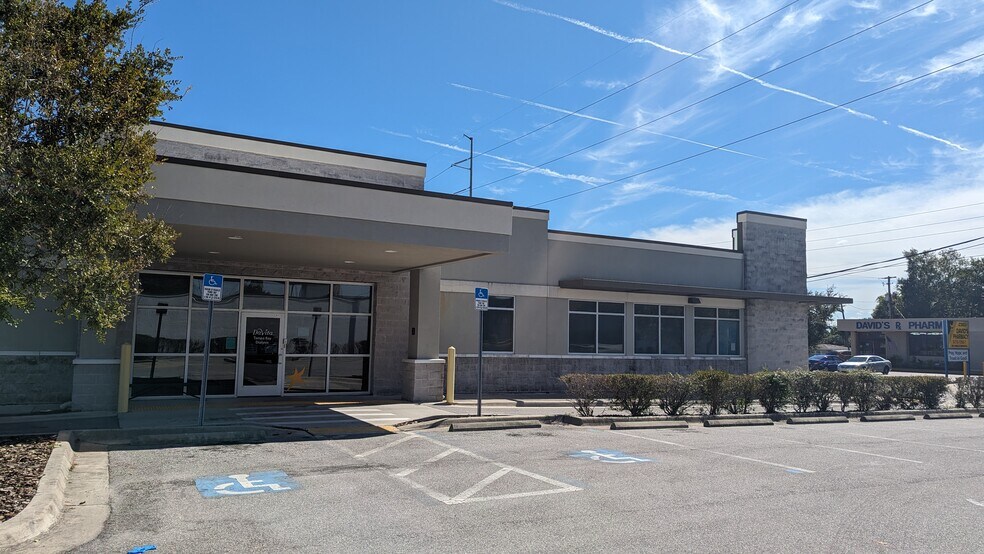 More Photos Of 2301 W Dr Martin Luther King Jr Blvd, Tampa Medical For Lease