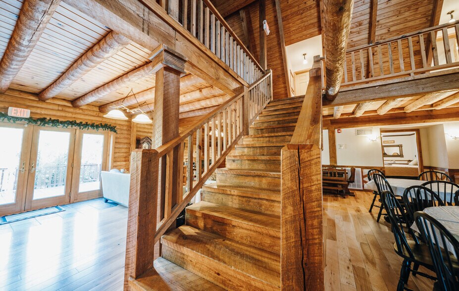 More Photos Of 15270 Cedarstone Drive, Eminence Land For Sale