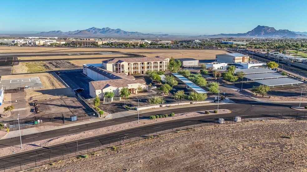 More Photos Of 2550 N Thunderbird Cir, Mesa Office For Lease