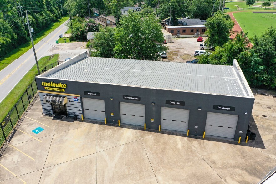 More Photos Of 17711 Old Louetta Rd, Houston Auto Repair For Sale