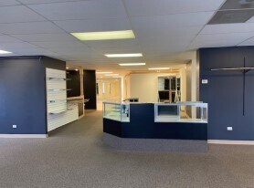 More Photos Of 236 W Northwest Hwy, Barrington Storefront Retail Office For Lease