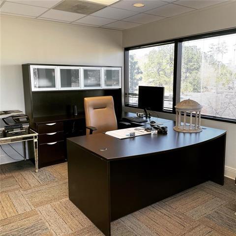 More Photos Of 106 Park Place Dr, Covington Coworking Space